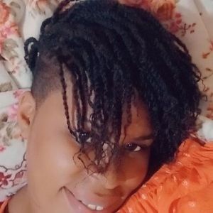 Meet your Posher, Stéphanie